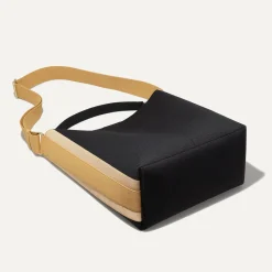 Rothy's Handbags^The Bucket Bag Ink And Ivory